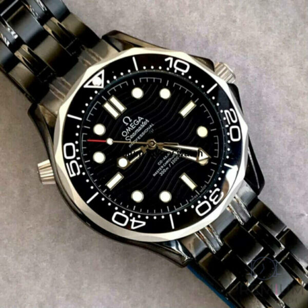 1 omega seamaster diver 300m coaxial master chronometer 42mm black dial black belt mens watch 1.jpg