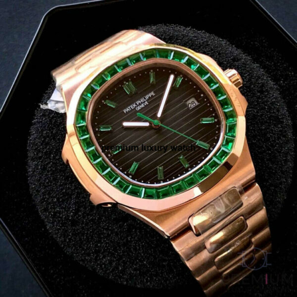 1 patek philippe nautilus 5711 green emerald bezel 405mm rose gold mens watch 1.jpg