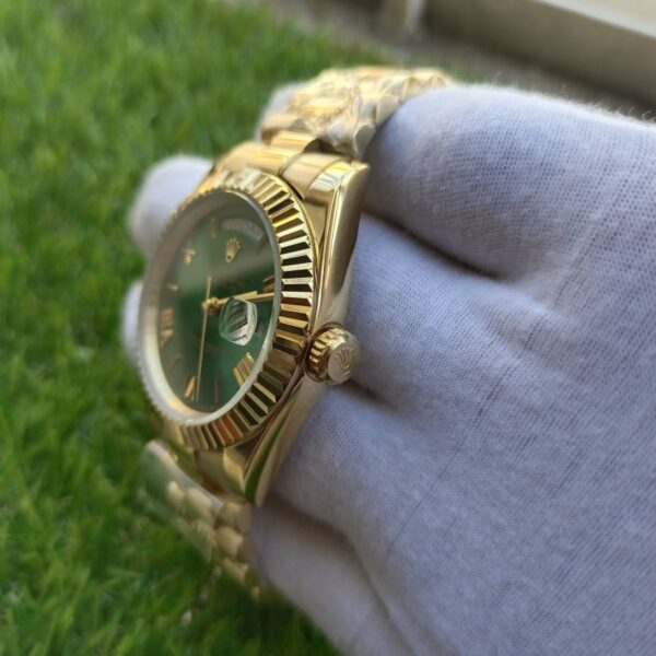 2 rolex day date 41mm president yellow gold fluted bezel green roman dial mens watch 1.jpg