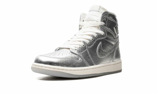 jordan air jordan 1 high og wmns metallic silver 23644766 49083714 2048.jpg