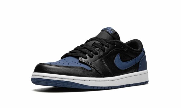 jordan air jordan 1 low og mystic navy 18594615 45870809 2048.jpg