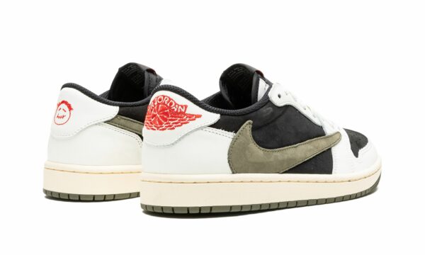 jordan air jordan 1 low og wmns travis scott olive 19690480 45180668 2048.jpg