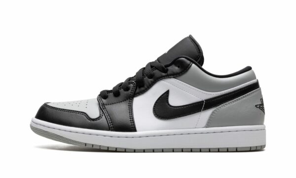 jordan air jordan 1 low shadow toe 18508243 45633818 2048.jpg