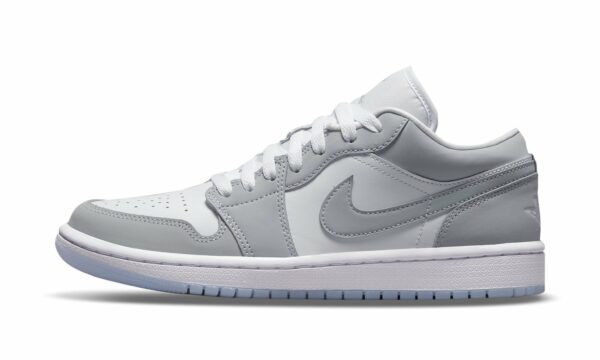 jordan air jordan 1 low wmns white wolf grey 16984863 47792707 2048.jpg