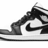 jordan air jordan 1 mid wmns panda 20628847 45688308 2048.jpg