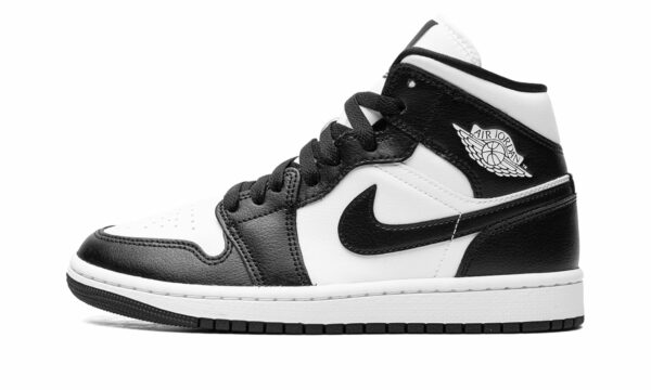 jordan air jordan 1 mid wmns panda 20628847 45688308 2048.jpg