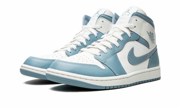 jordan air jordan 1 mid wmns unc 18362887 45626769 2048.jpg