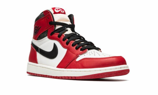 jordan air jordan 1 retro high og chicago lost and found 18316489 45638527 2048.jpg