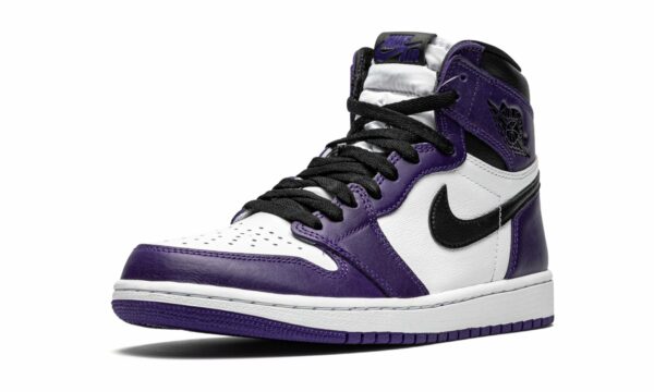 jordan air jordan 1 retro high og court purple 2 0 15367758 43067500 2048.jpg