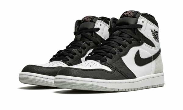 jordan air jordan 1 retro high og stage haze 18374914 45870326 2048.jpg