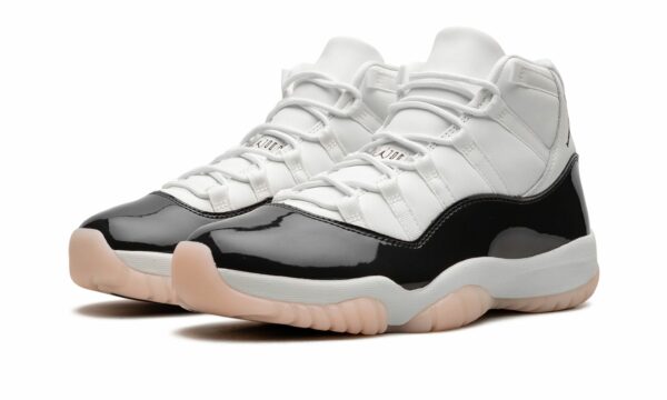 jordan air jordan 11 wmns neapolitan 20609190 47682245 2048.jpg