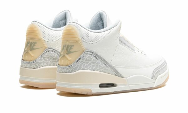 jordan air jordan 3 craft ivory 22862626 48411114 2048.jpg