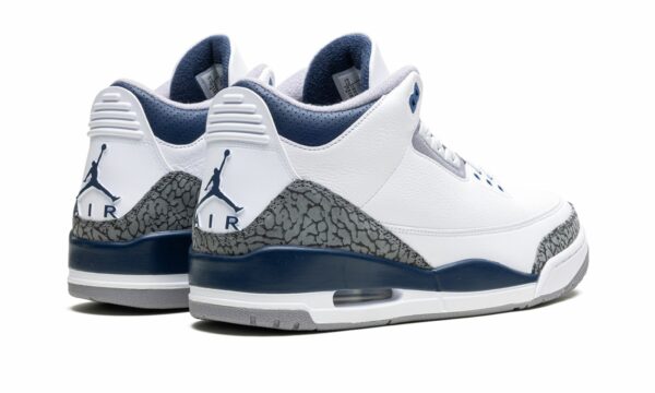 jordan air jordan 3 midnight navy 22417477 49117582 2048.jpg