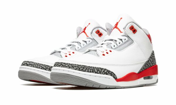 jordan air jordan 3 retro fire red 2022 18697959 45628774 2048.jpg