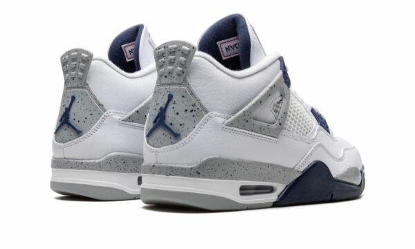 jordan air jordan 4 midnight navy 19124031 45627006 2048.jpg