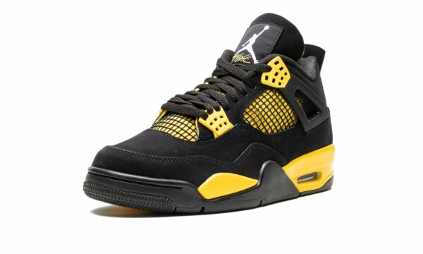 jordan air jordan 4 retro thunder 2023 19830660 45179515 2048.jpg