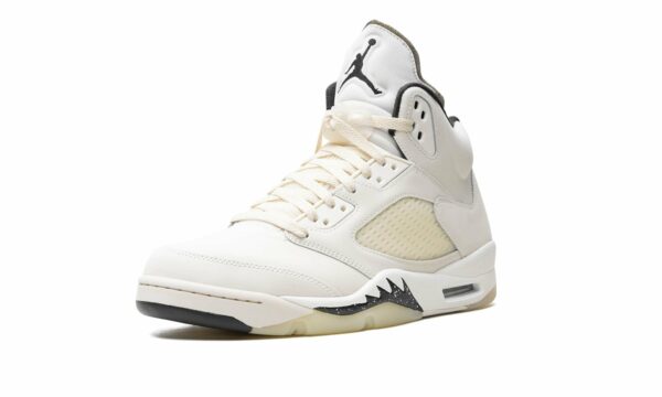 jordan air jordan 5 retro sail 23645170 49085318 2048.jpg