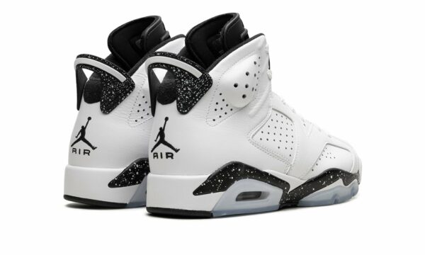 jordan air jordan 6 reverse oreo 23810293 49179147 2048.jpg