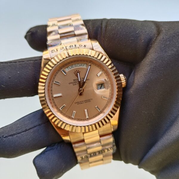 rolex day date 40 rose gold etched dial rose gold case and bracelet replica v0dpx.jpg