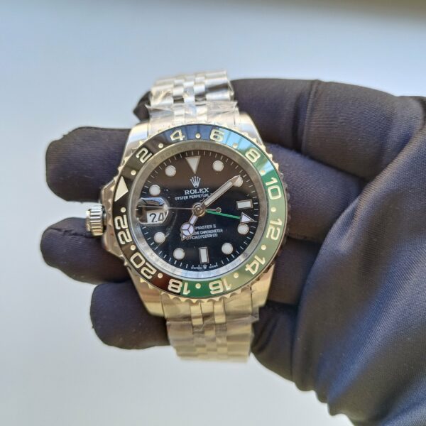 rolex gmt master ii stainless steel black dial greenblack ceramic bezel jubilee bracelet 126720vtnr replica ubxci.jpg